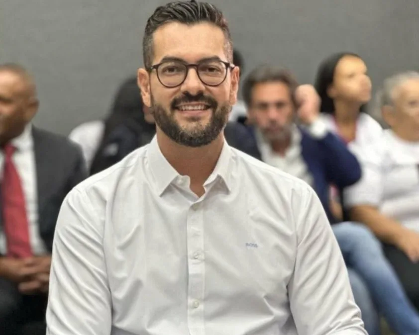 Vereador Dr. Vinícius Zago questiona prefeitura sobre exames médicos para atletas de Cajamar