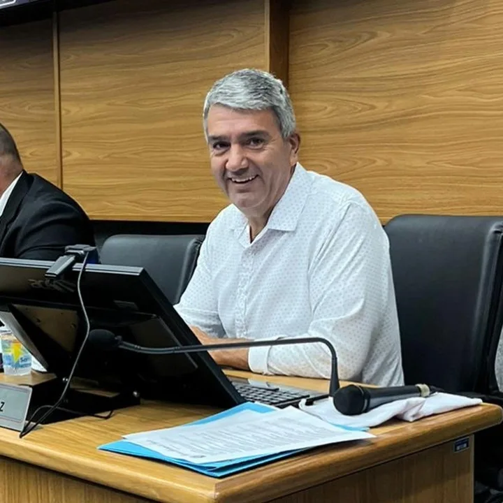 Vereador Marcelo do Gás solicita informações sobre obras para contenção de talude em Jordanésia