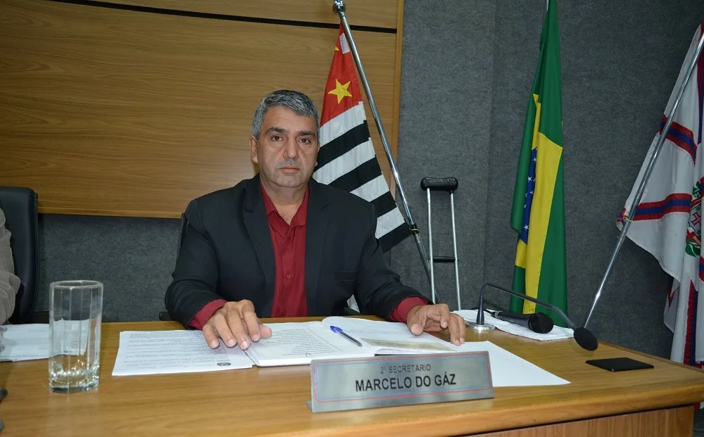 Marcelo do Gáz pede calçadas na João Abdalla e obras na Santa Terezinha