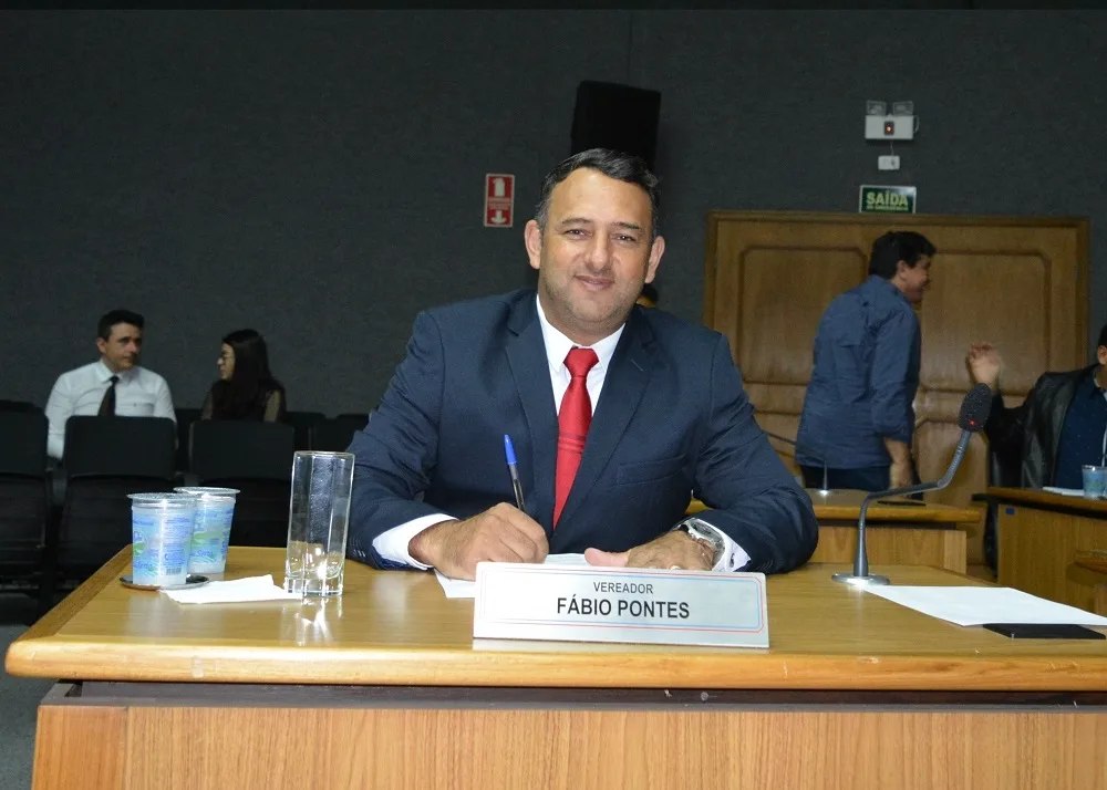 Fábio Pontes pede mudanças no trânsito do Pq. São Roberto