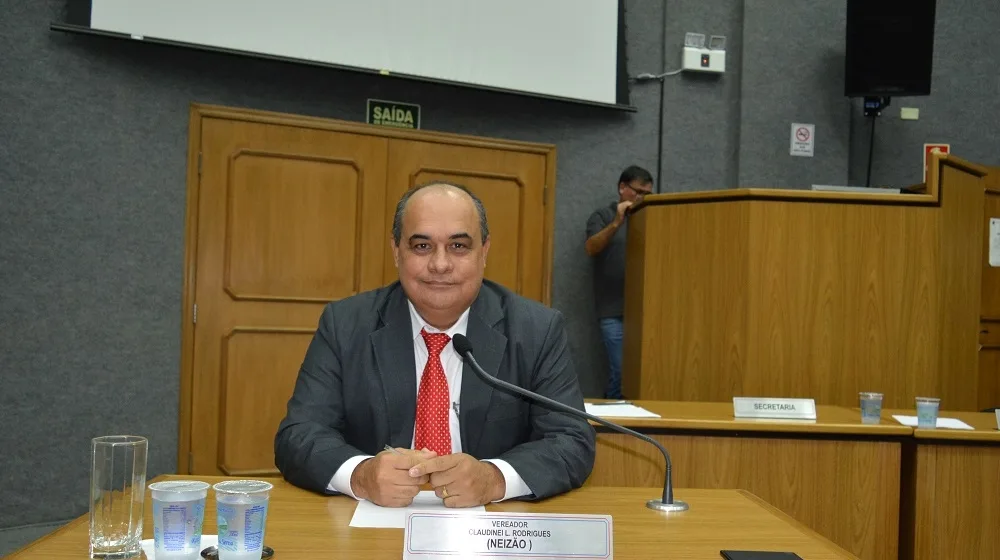 Neizão solicita revisão nos valores de IPTU