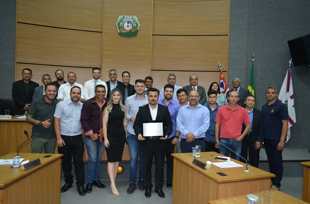 Top Tv On recebe Moção de Aplausos