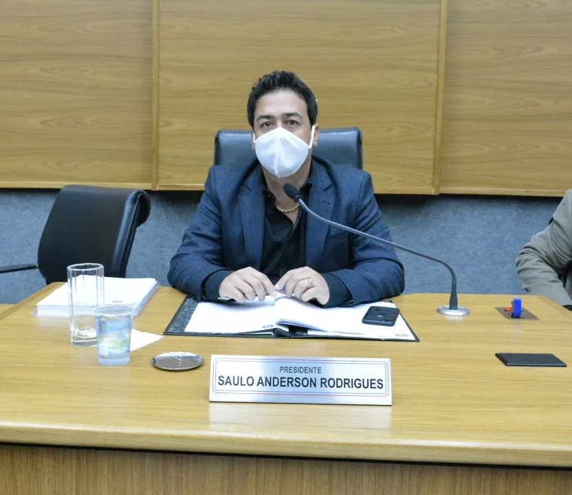 Vereador Saulo requer informações sobre escrituras do Bairro Vila Nova