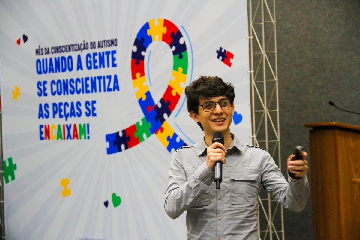 Dia Mundial da Conscientização do Autismo é comemorado com palestra