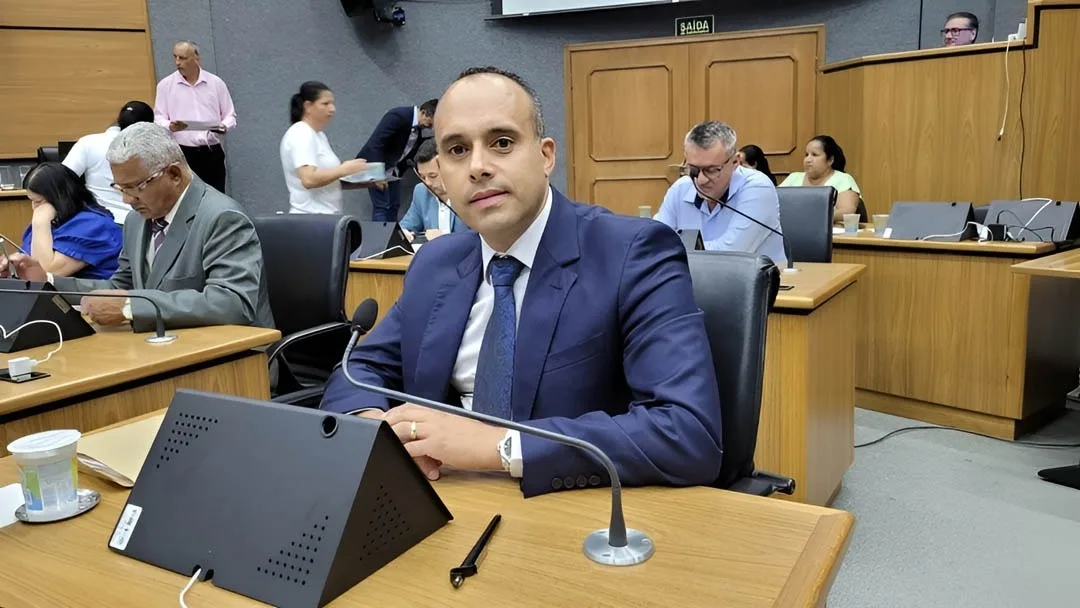 Vereador Lê Martins questiona Executivo sobre ações de melhoria na mobilidade urbana