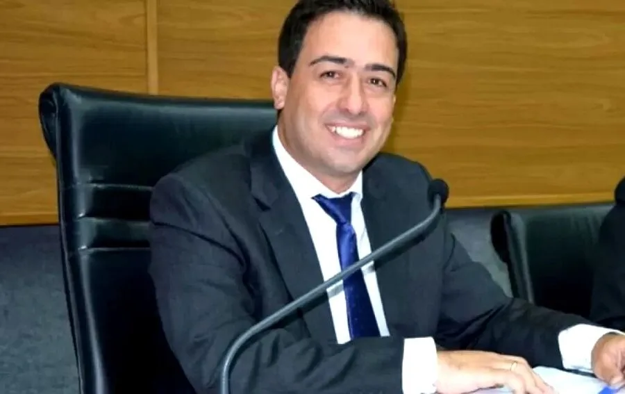 Vereador Saulo aborda plano de carreira dos agentes de trânsito e transportes