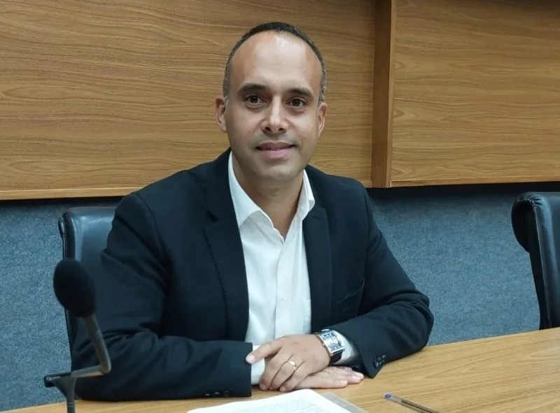 Vereador Lê Martins requer manutenção em viela no bairro do Ponunduva 