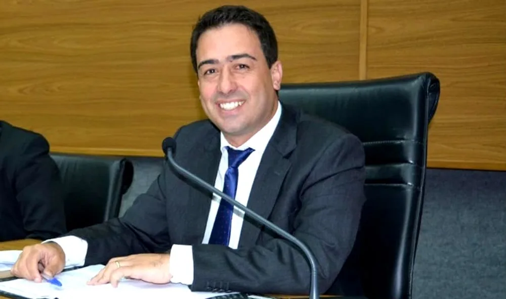 Vereador Saulo propõe revitalização da Academia da Saúde em Jordanésia