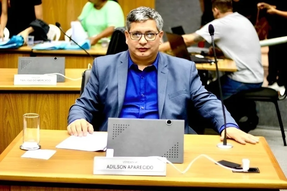 Adilson Aparecido solicita informações sobre atendimento pediátrico em Cajamar e Ponunduva