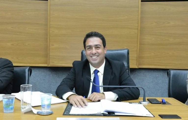 Câmara entregará Título de Cidadã Cajamarense para educadora Lúcia Maria de Carvalho