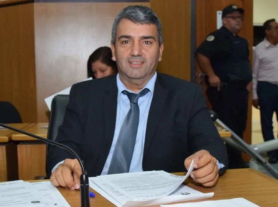 Vereador Marcelo do Gaz propõe campanha anti-narguilé e cigarros eletrônicos em escolas