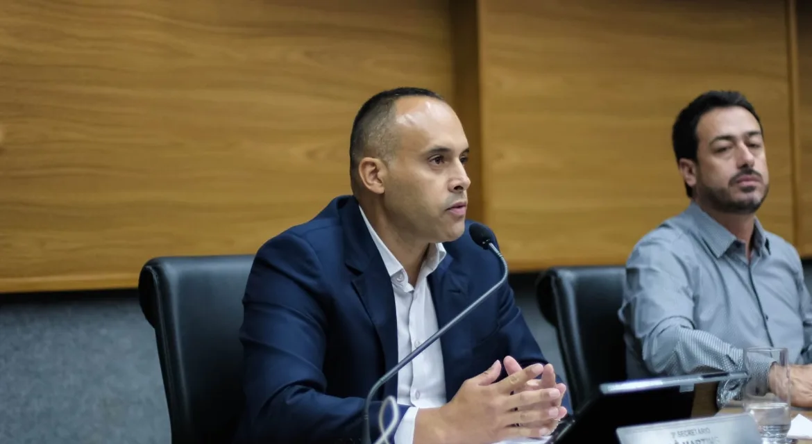 Vereador Lê Martins propõe adesão do município ao “Programa TEAtivo” em benefício de crianças e adolescentes autistas