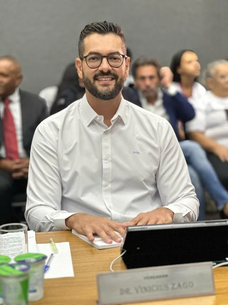 Dr. Vinicius Zago propõe estudo para implantação do Cartão Cidadão Homologado em Cajamar